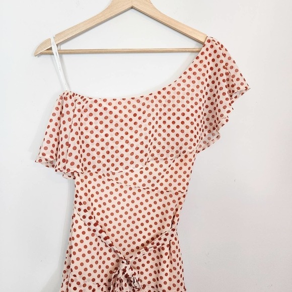 NWT Lulus Doting Dots Cream Polka Dot Tiered One Shoulder Ruffle Midi Dress XS - Picture 5 of 15